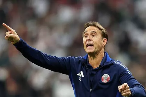 مدرب قطر: منتخب فلسطين استحق الفوز.. وحظوظنا قائمة 